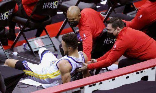 世界杯中国官方网站-库里尾骨挫伤 两人密接隔离 勇士再遭减员危机